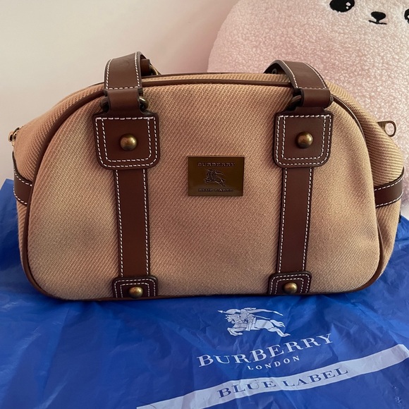 🔥SOLD OUT Burberry Blue Label🔥 - Picture 1 of 11